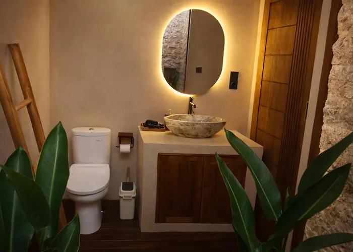 Luxury Jungle In - Infinity Pool, River View & Total Privacy 别墅